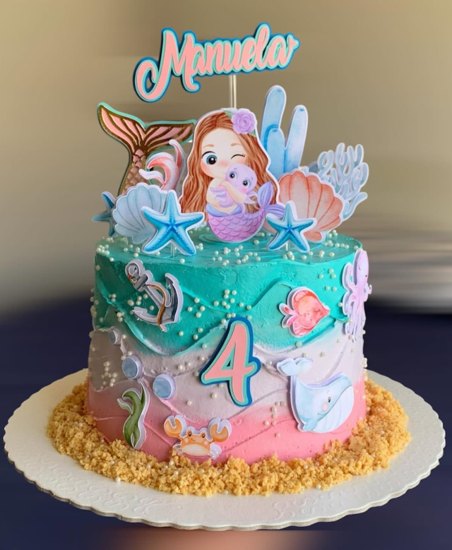 Bolo confeitado decorado